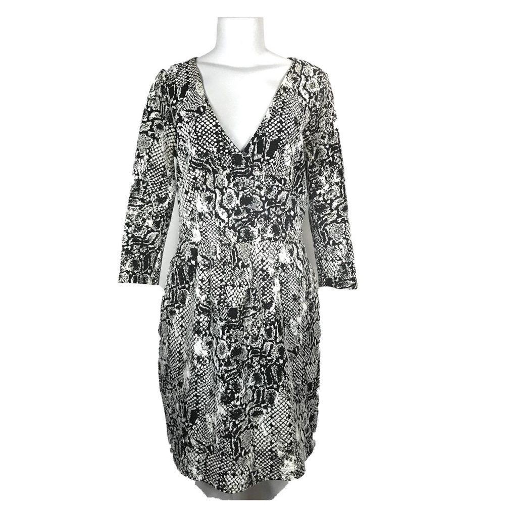 HD in Paris Anthropologie Dress V Neck Animal Print Fall Office Siren Career M